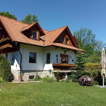 Privat U Capu V Beskydech アパート